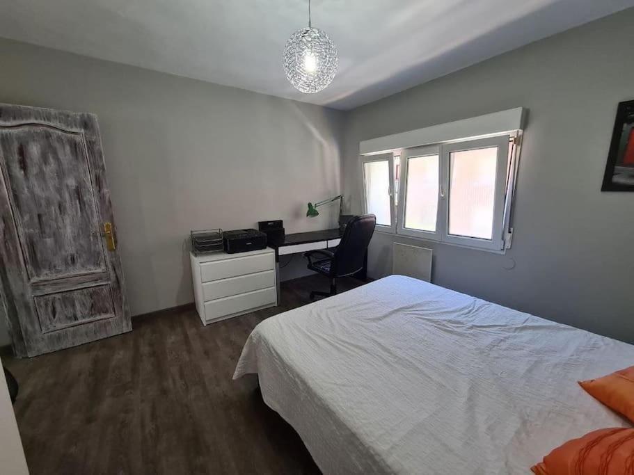 A Un Paso De La Playa, Amplio Apartamento Gijón Zewnętrze zdjęcie