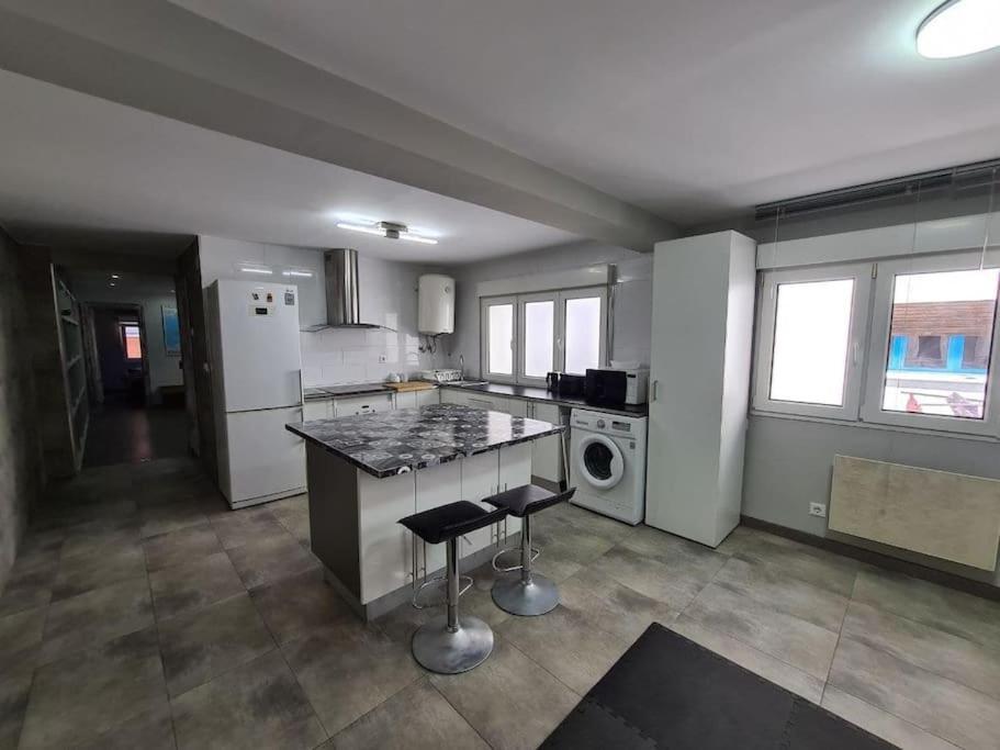 A Un Paso De La Playa, Amplio Apartamento Gijón Zewnętrze zdjęcie